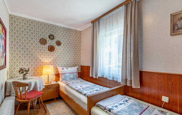 Elisabeth - Photo 20