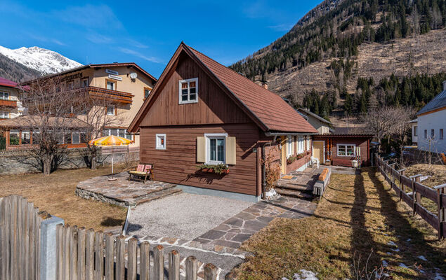 Elisabeth - Photo 26